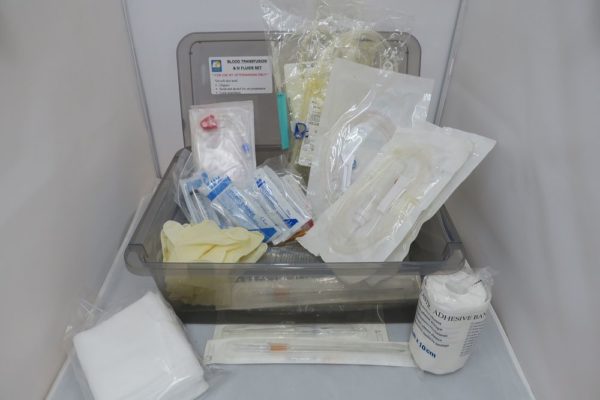 IV Fluids & Blood Transfusion Kit